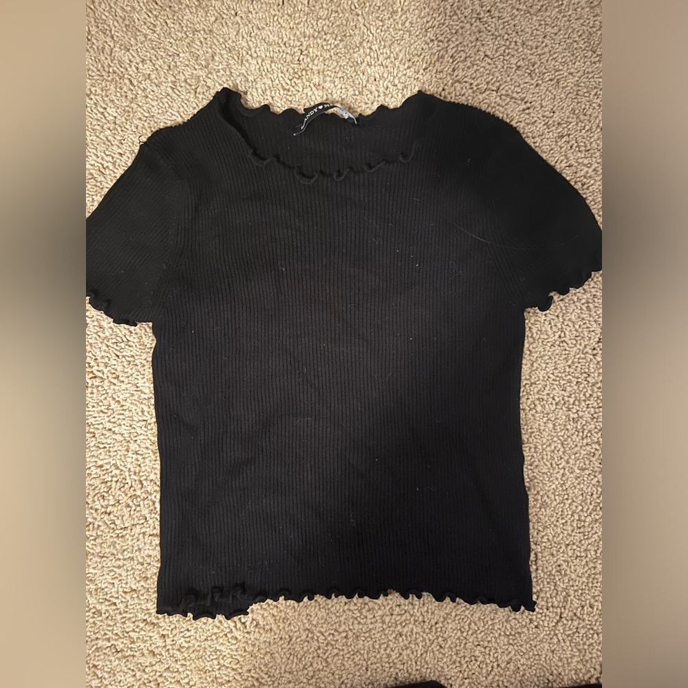 black brandy melville tee